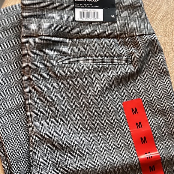 Hilary Radley pants size medium - Picture 4 of 7